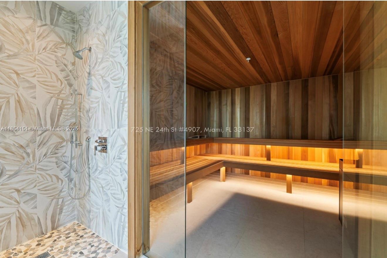 Aria Reserve Miami - Residential