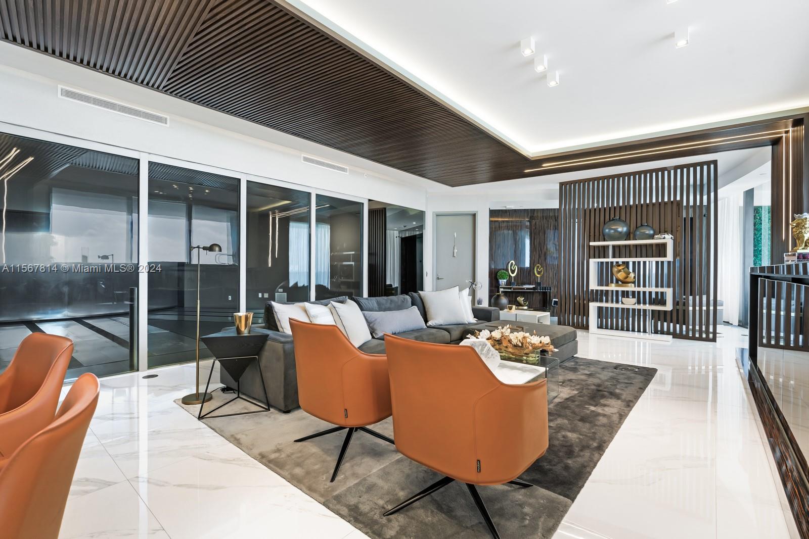 18555 COLLINS AVENUE COND - Residential