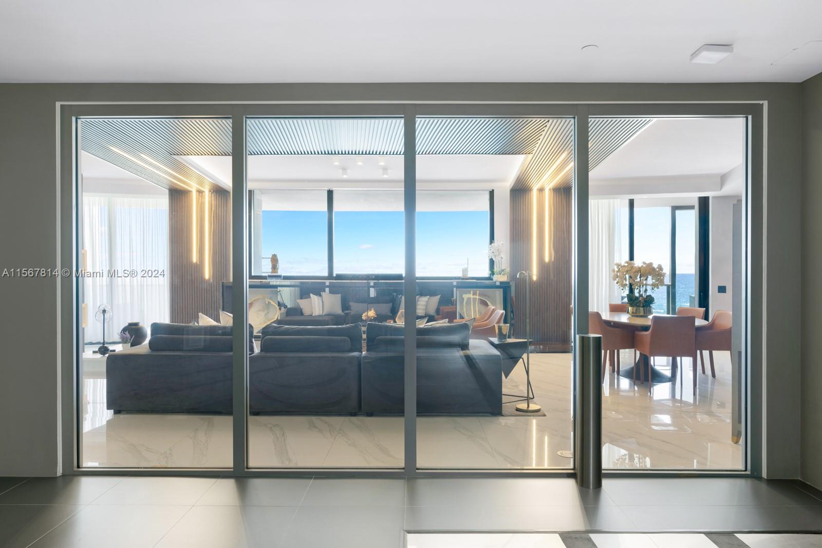 18555 COLLINS AVENUE COND - Residential