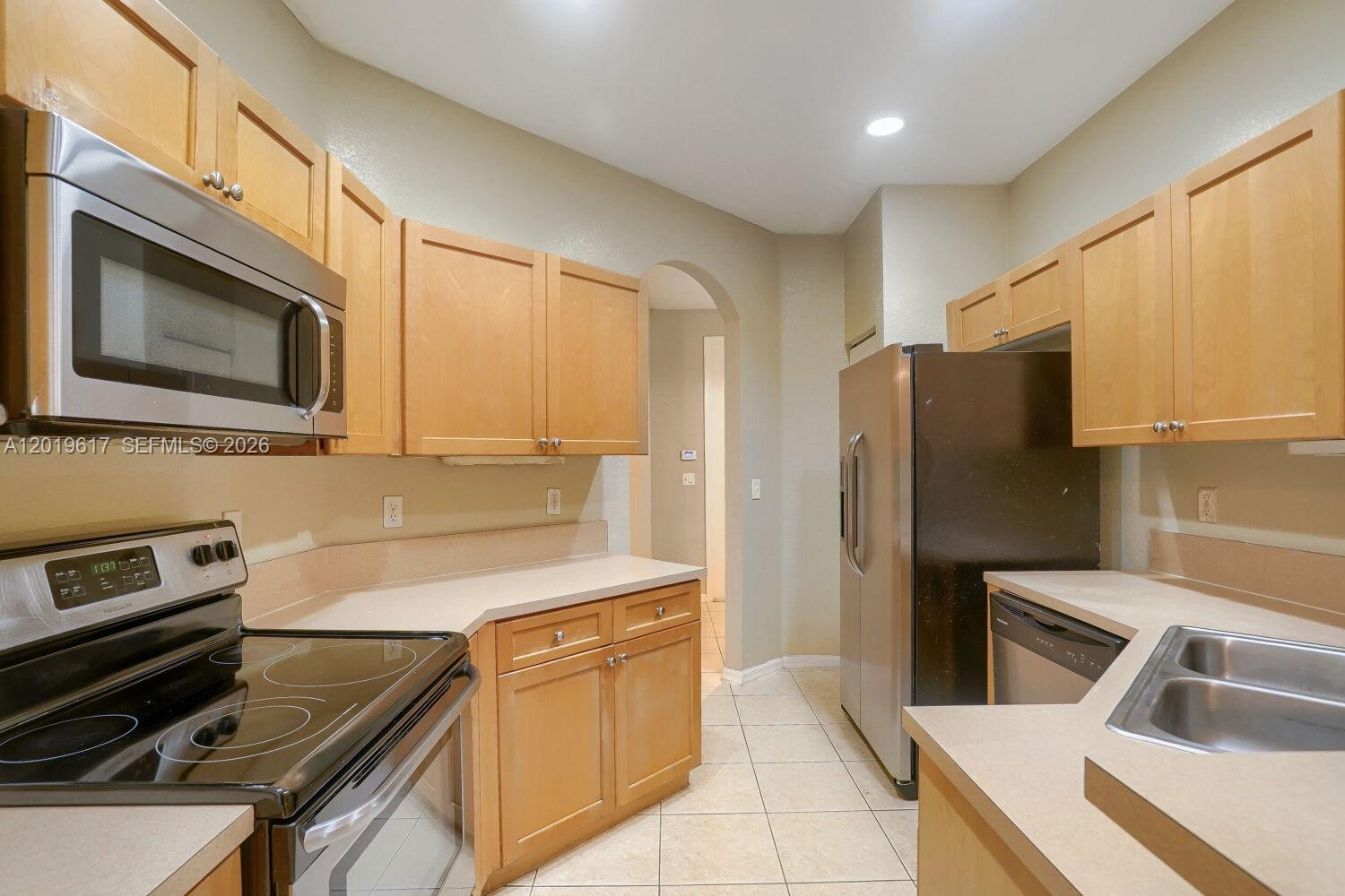 VICTORIA WOODS 3B - Residential