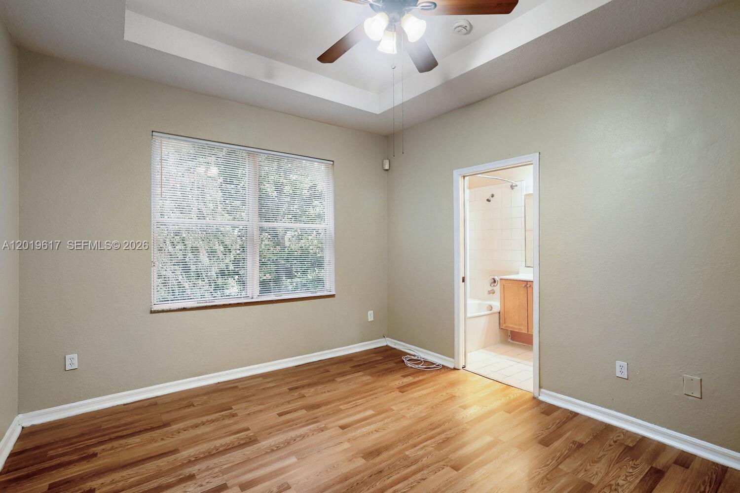 VICTORIA WOODS 3B - Residential