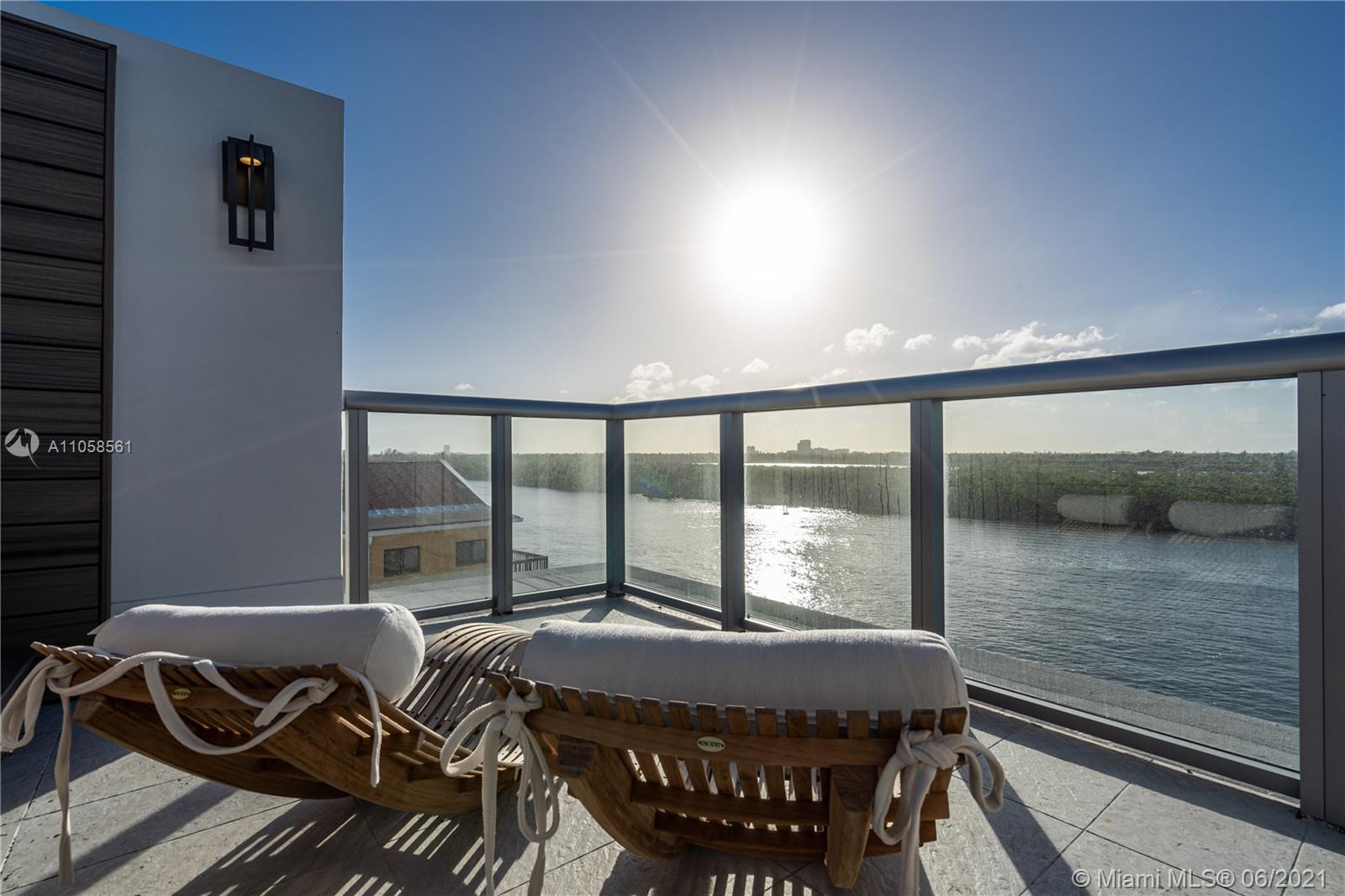 HOLLYWOOD BEACH SECOND AD - Residential