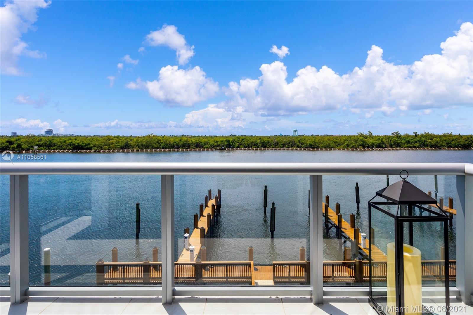 HOLLYWOOD BEACH SECOND AD - Residential