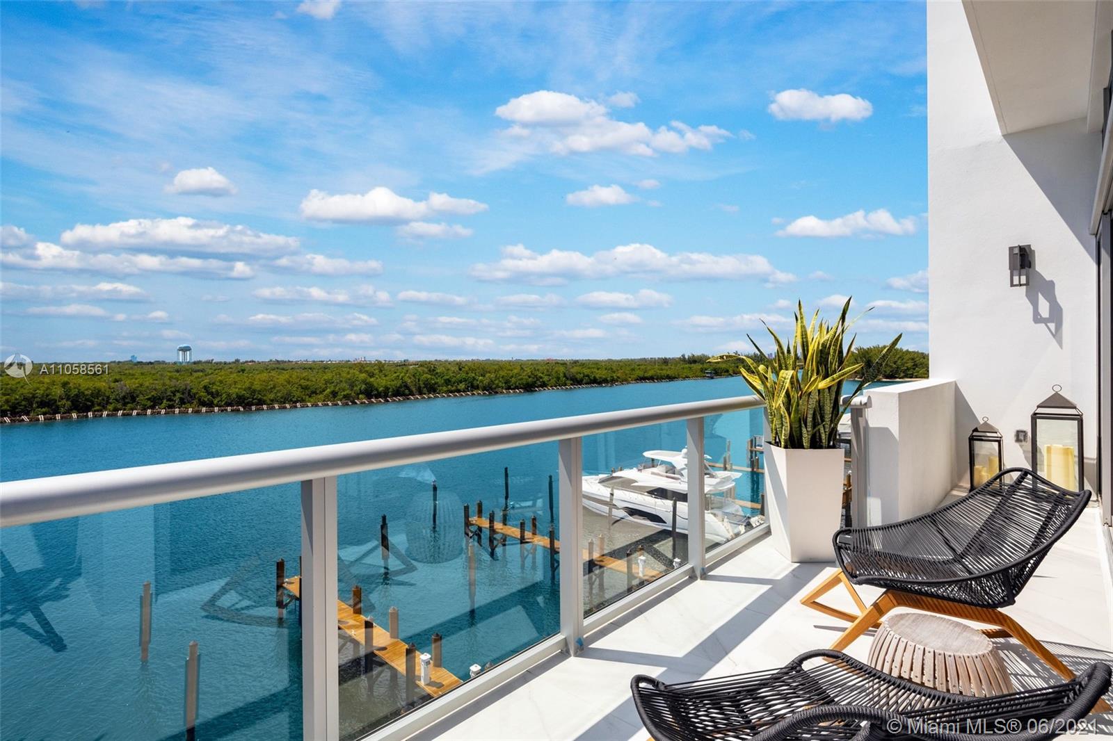 HOLLYWOOD BEACH SECOND AD - Residential