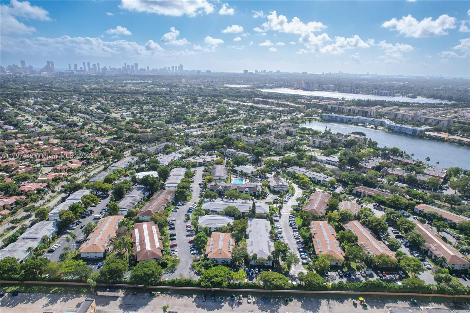 CARMEL AT CALIFORNIA CL C - Residential