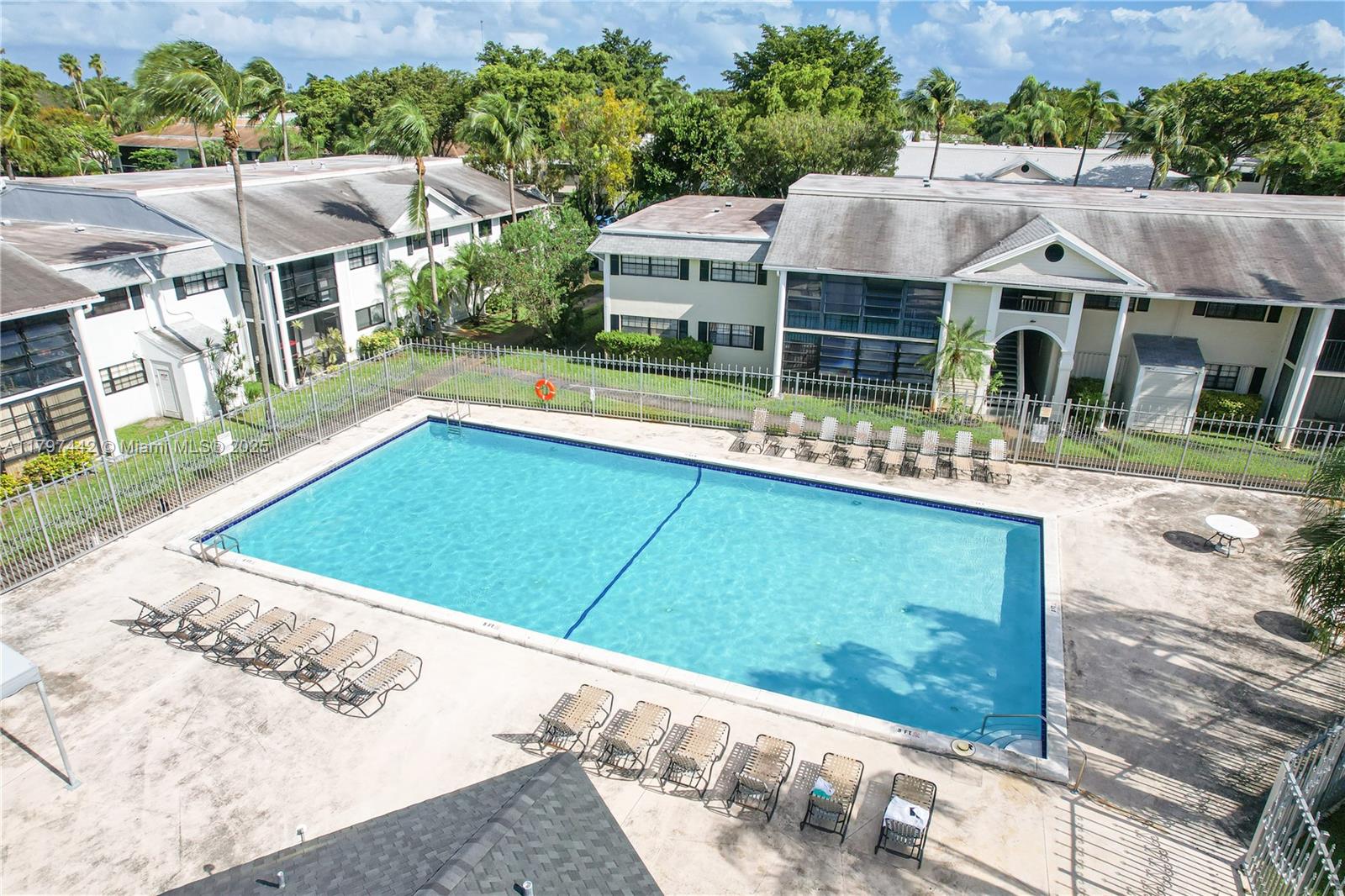 CARMEL AT CALIFORNIA CL C - Residential