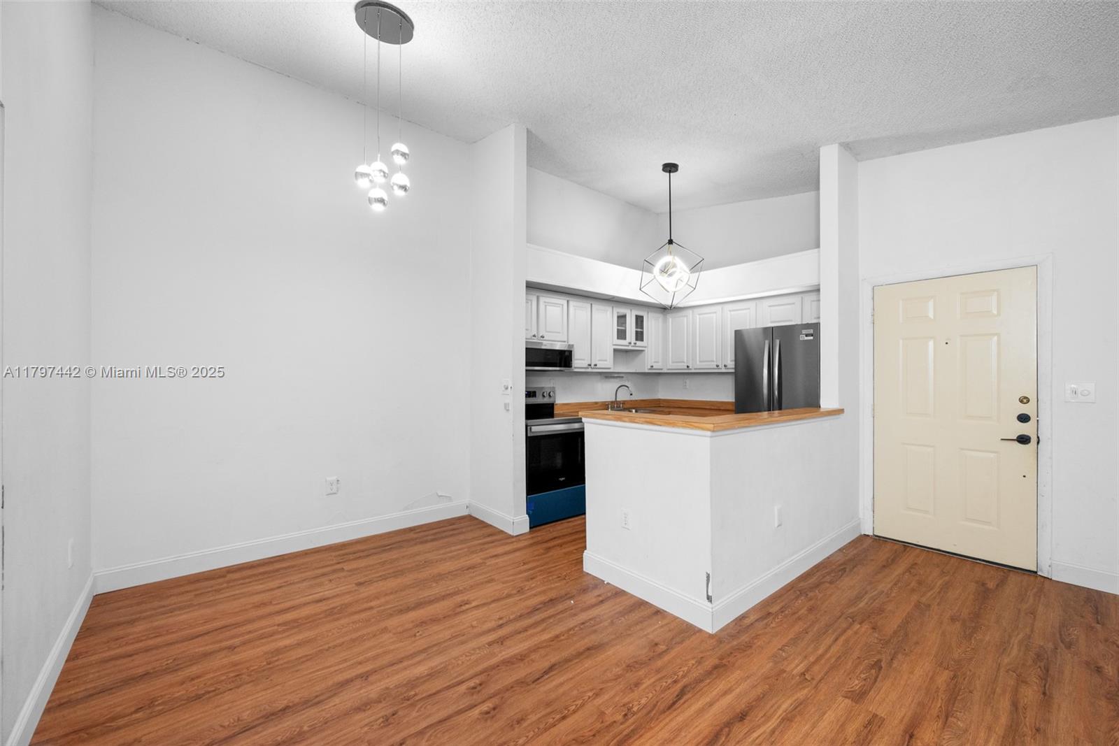 CARMEL AT CALIFORNIA CL C - Residential