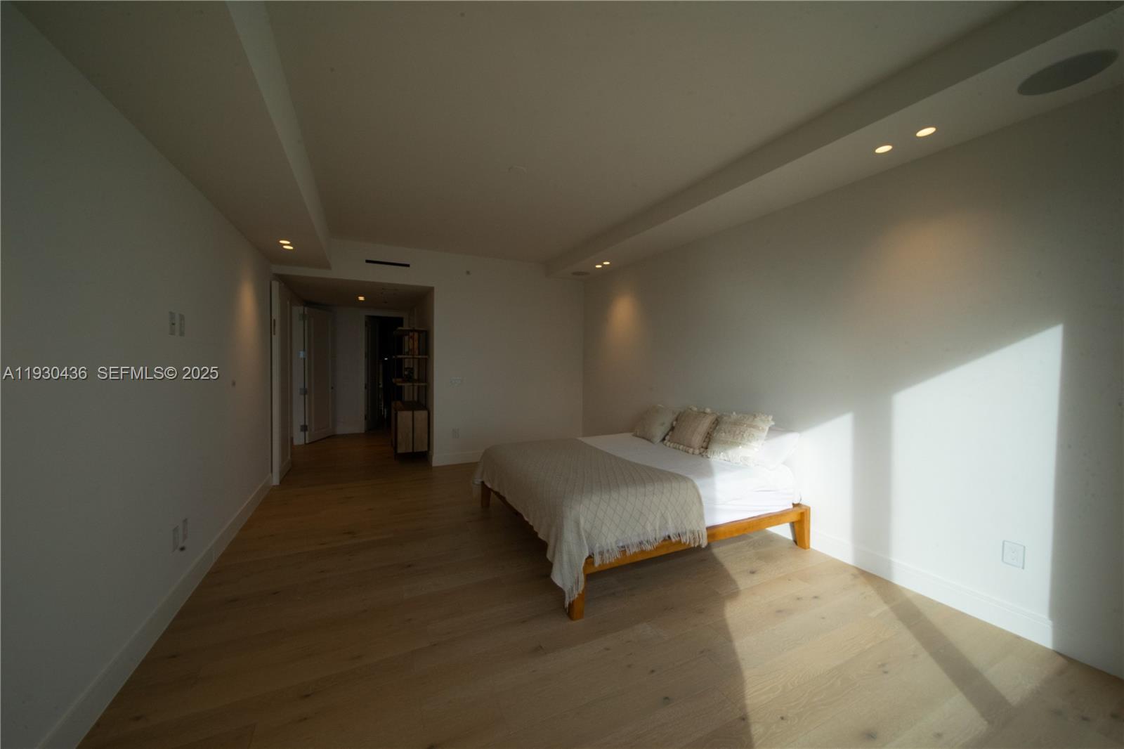 MILLENNIUM TOWER RESIDENC - Residential