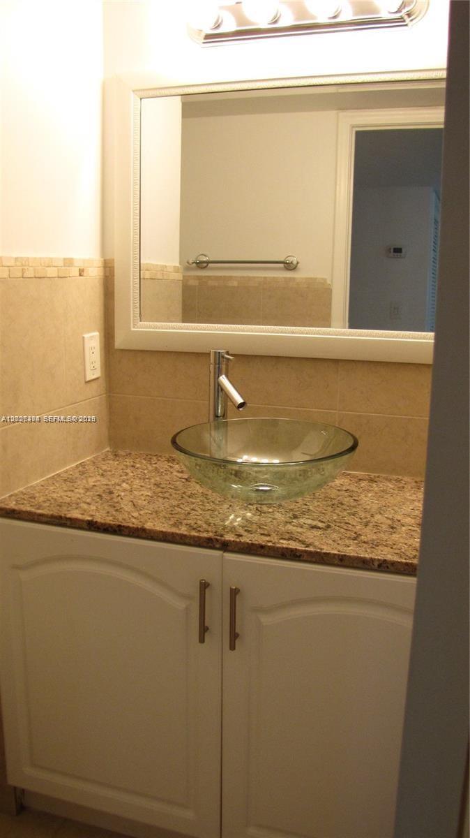 HOLLYBROOK GOLF - Residential
