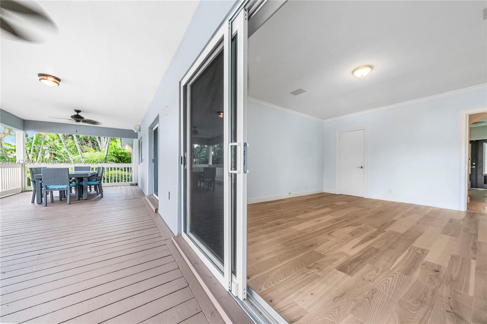 HOLLYWOOD GOLF ESTATES - Residential