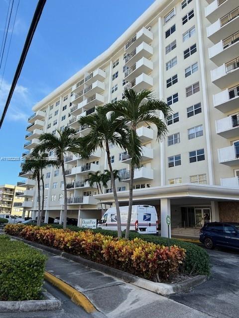 OCEAN VIEW TOWERS CONDO - Residential