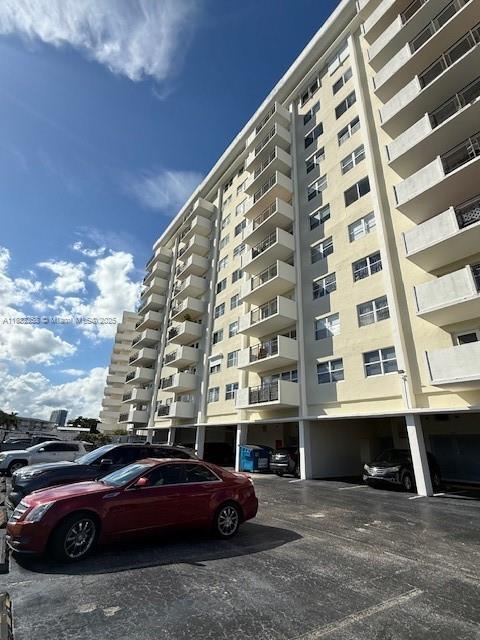 OCEAN VIEW TOWERS CONDO - Residential