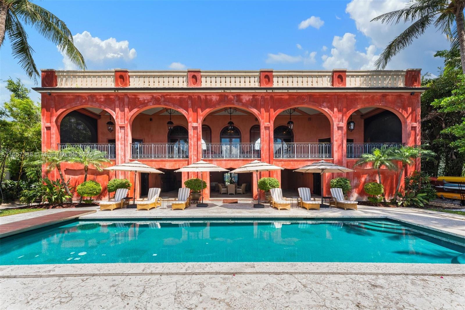 TROPICAL ISLE HOMES SUB 4 - Residential