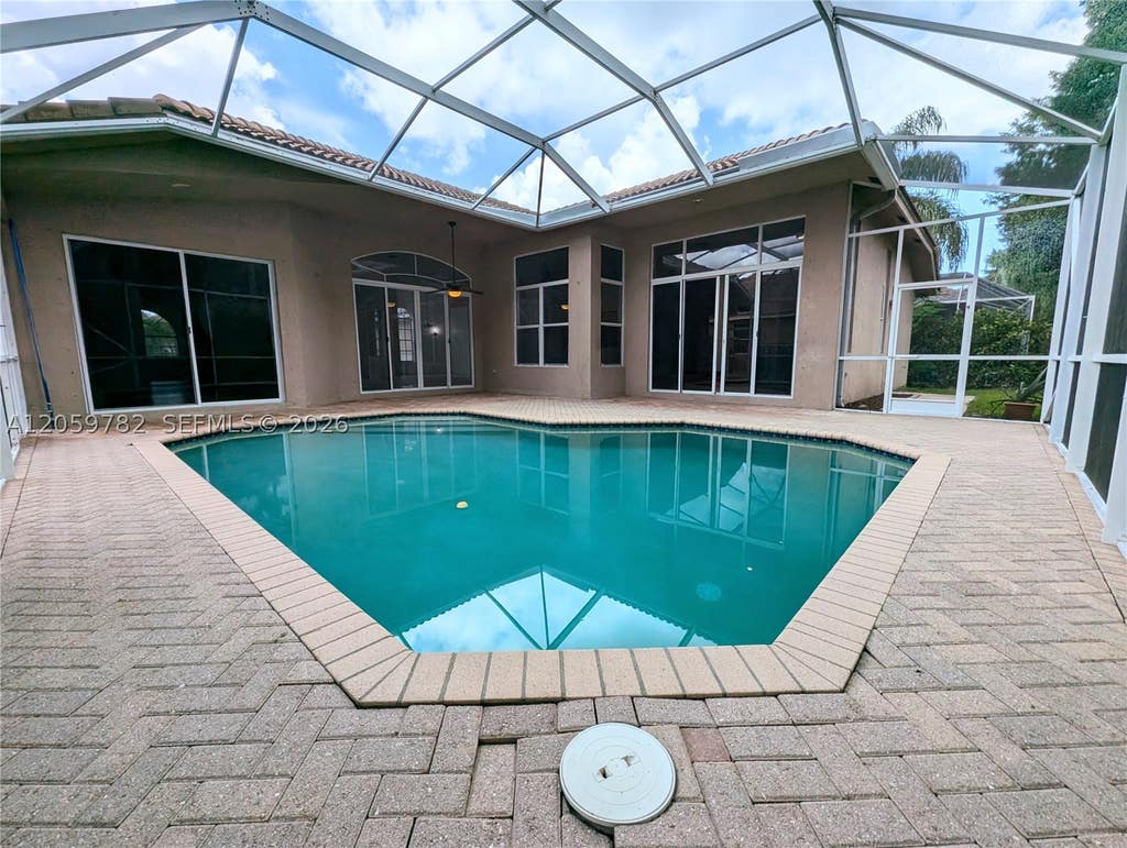 Photo of 3937 Nighthawk Dr, Weston, FL 33331 (MLS # A12059782)