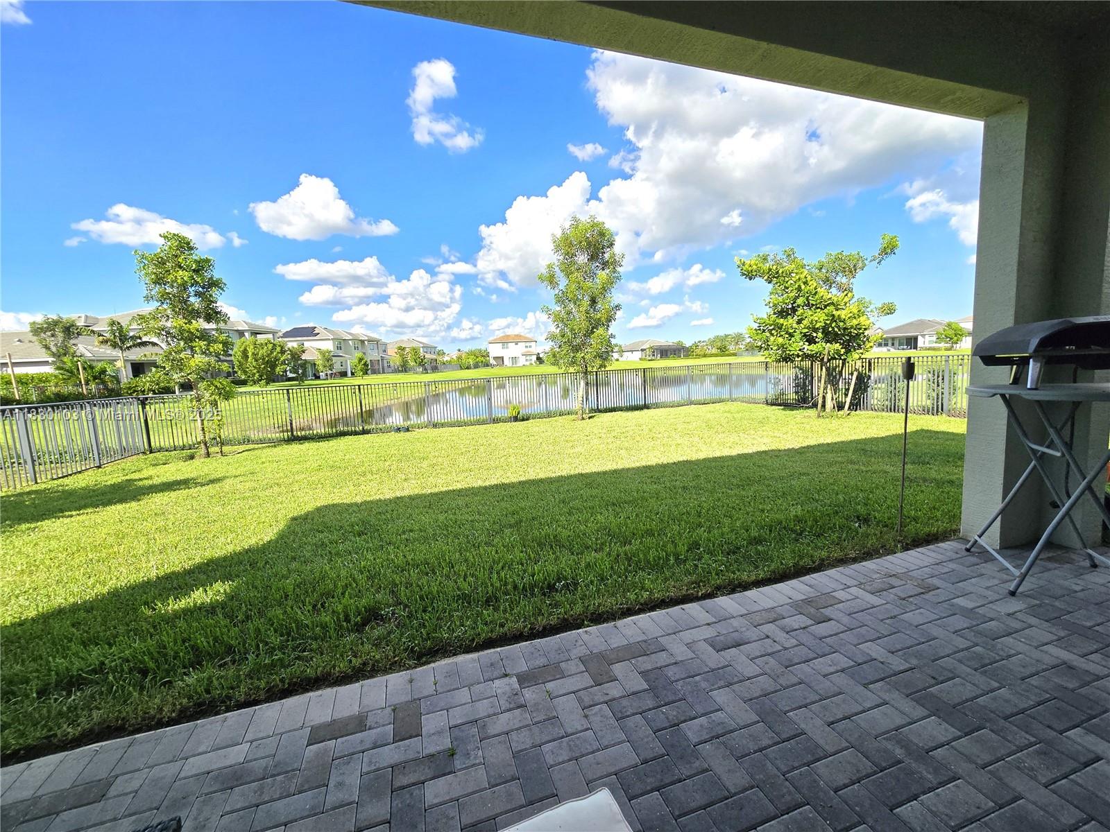 GROVES OF WESTLAKE - Residential