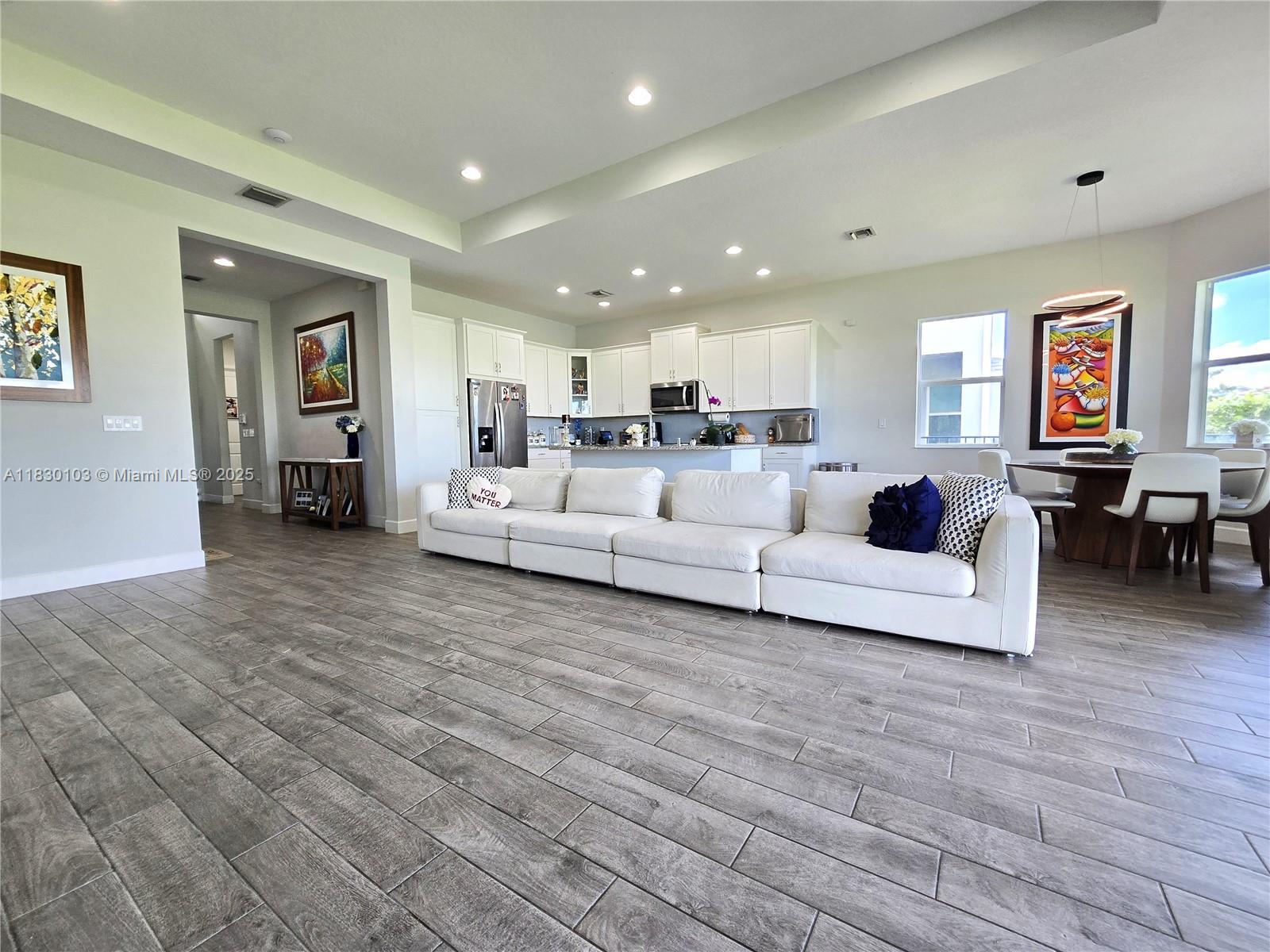 GROVES OF WESTLAKE - Residential