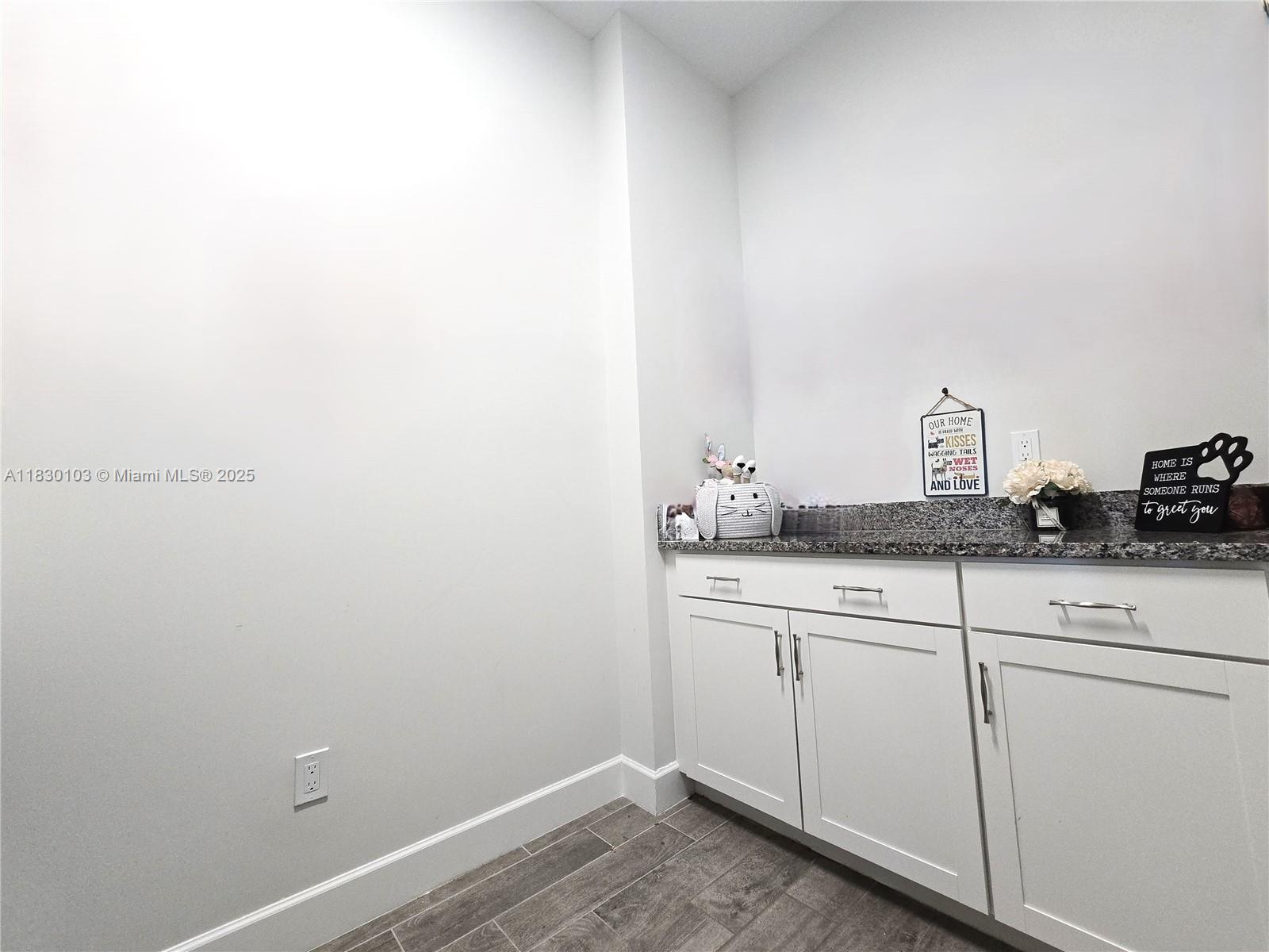 GROVES OF WESTLAKE - Residential