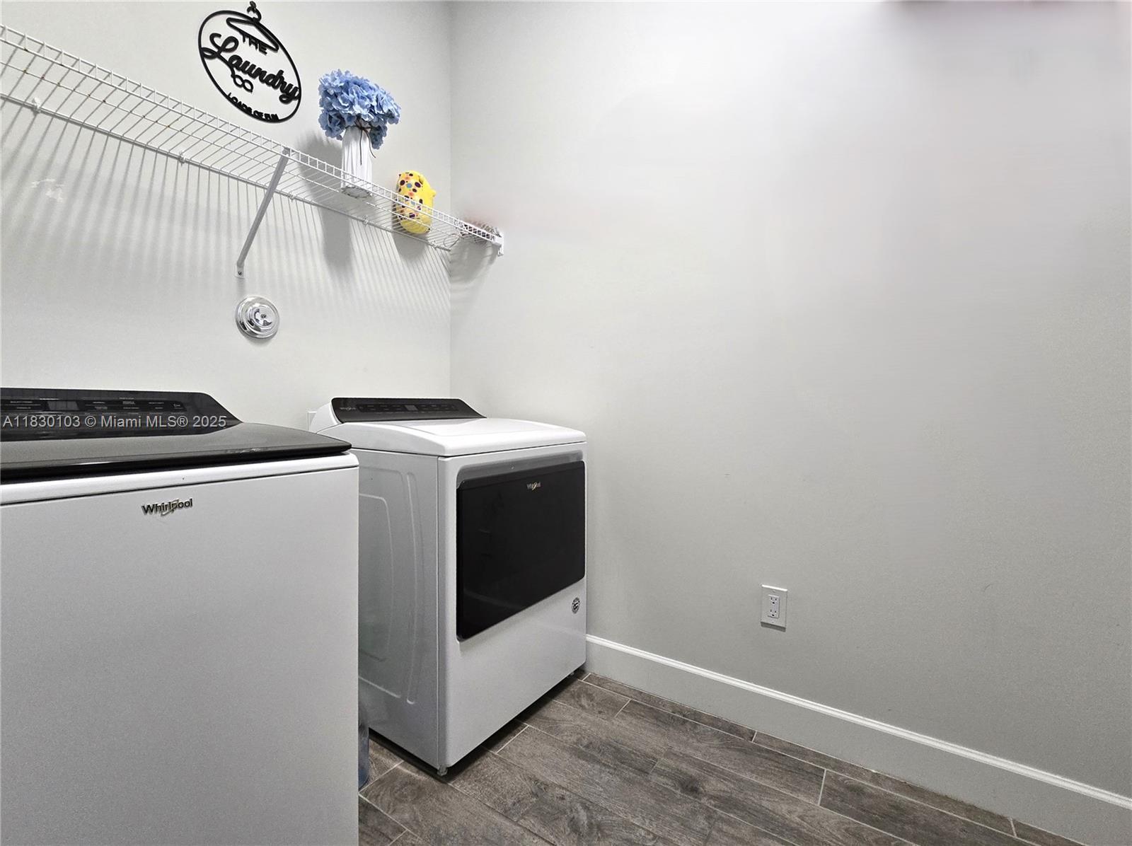 GROVES OF WESTLAKE - Residential