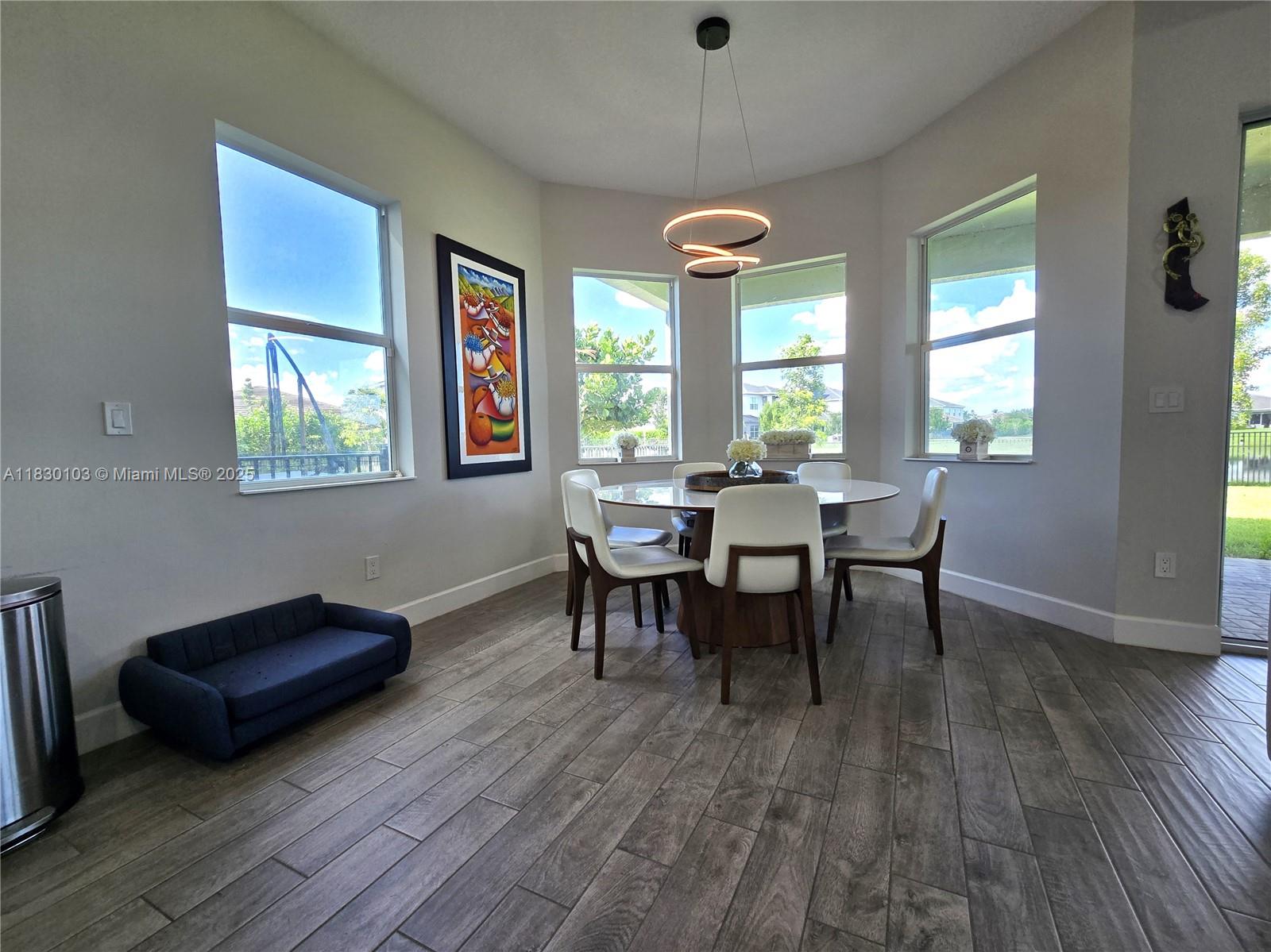 GROVES OF WESTLAKE - Residential