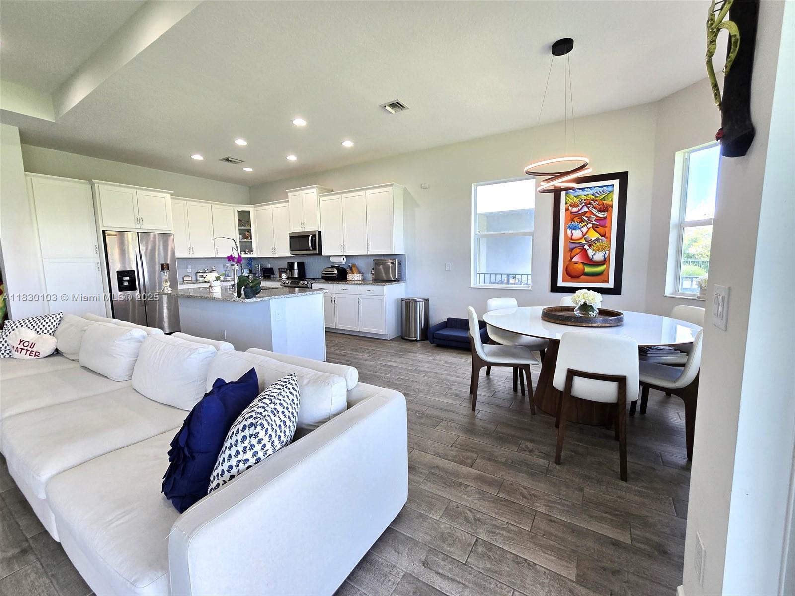 GROVES OF WESTLAKE - Residential