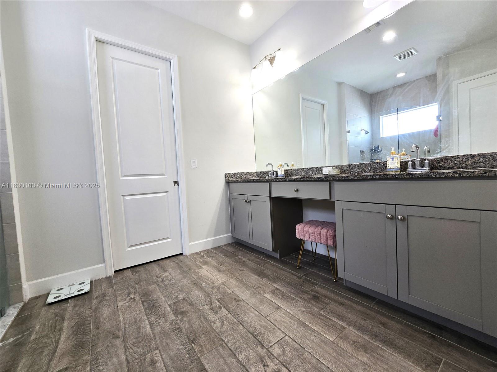 GROVES OF WESTLAKE - Residential