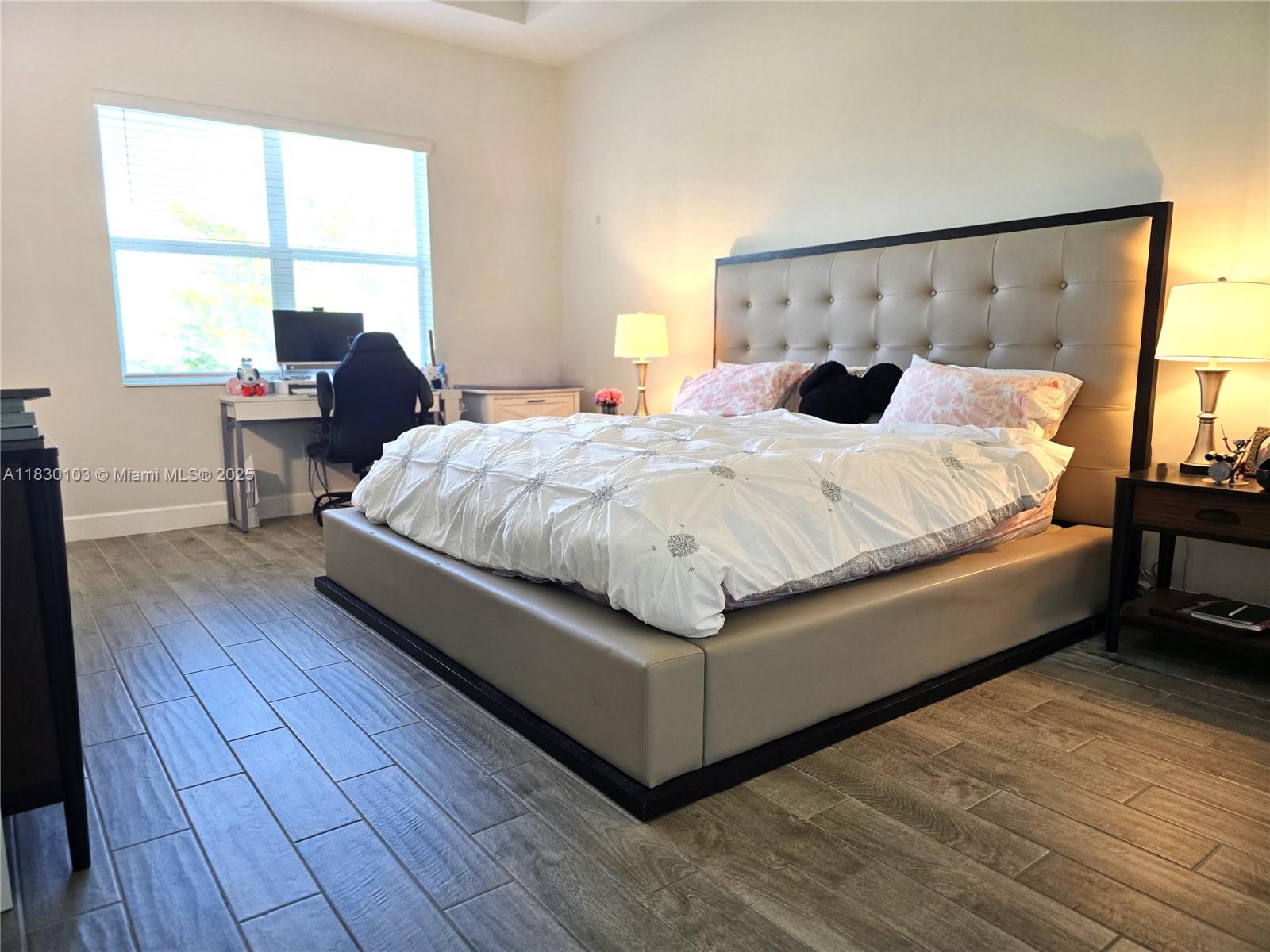 GROVES OF WESTLAKE - Residential