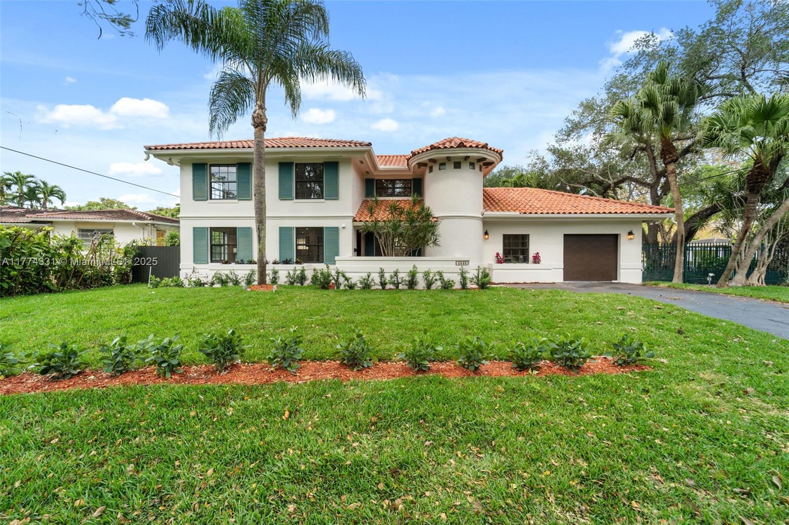 4040 Palmarito St, Coral Gables, Broward County, Florida - 4 Bedrooms  
3 Bathrooms - 