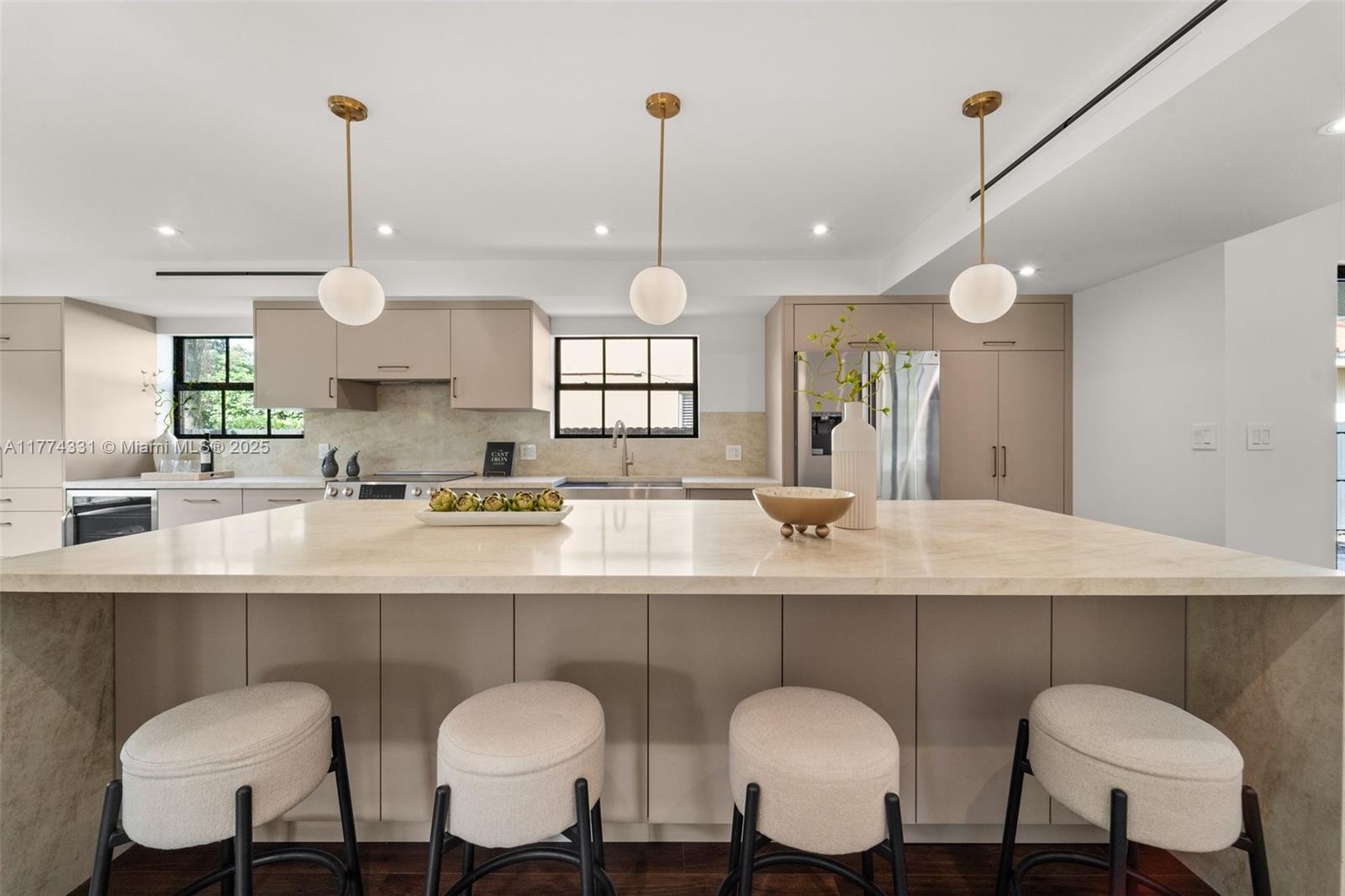 CORAL GABLES RIVIERA SEC - Residential