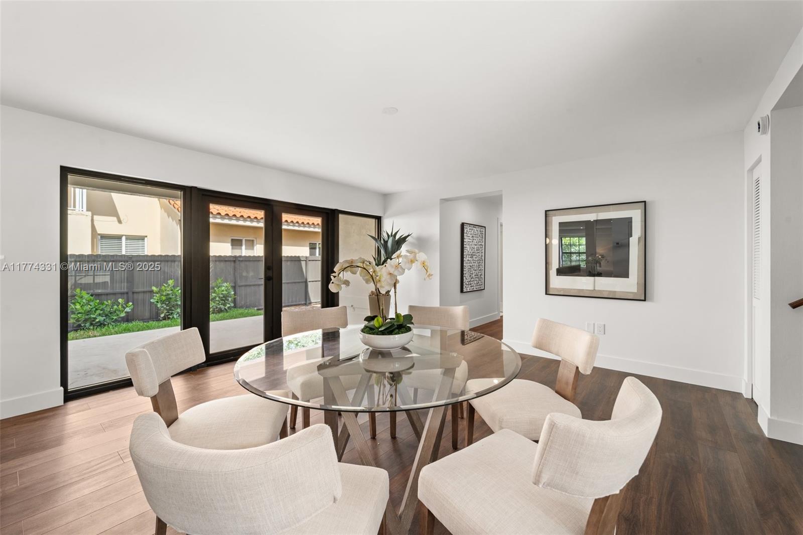 CORAL GABLES RIVIERA SEC - Residential