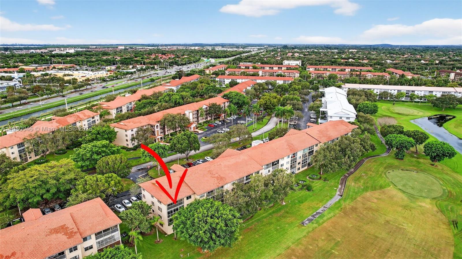 CAMBRIDGE AT CENTURY VILL - Residential