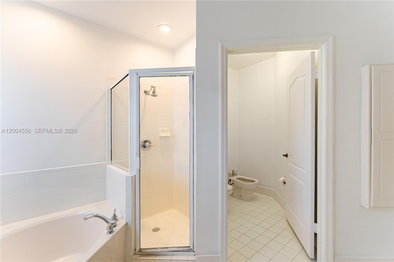 DORAL ISLES ANTILLES 1ST - Residential