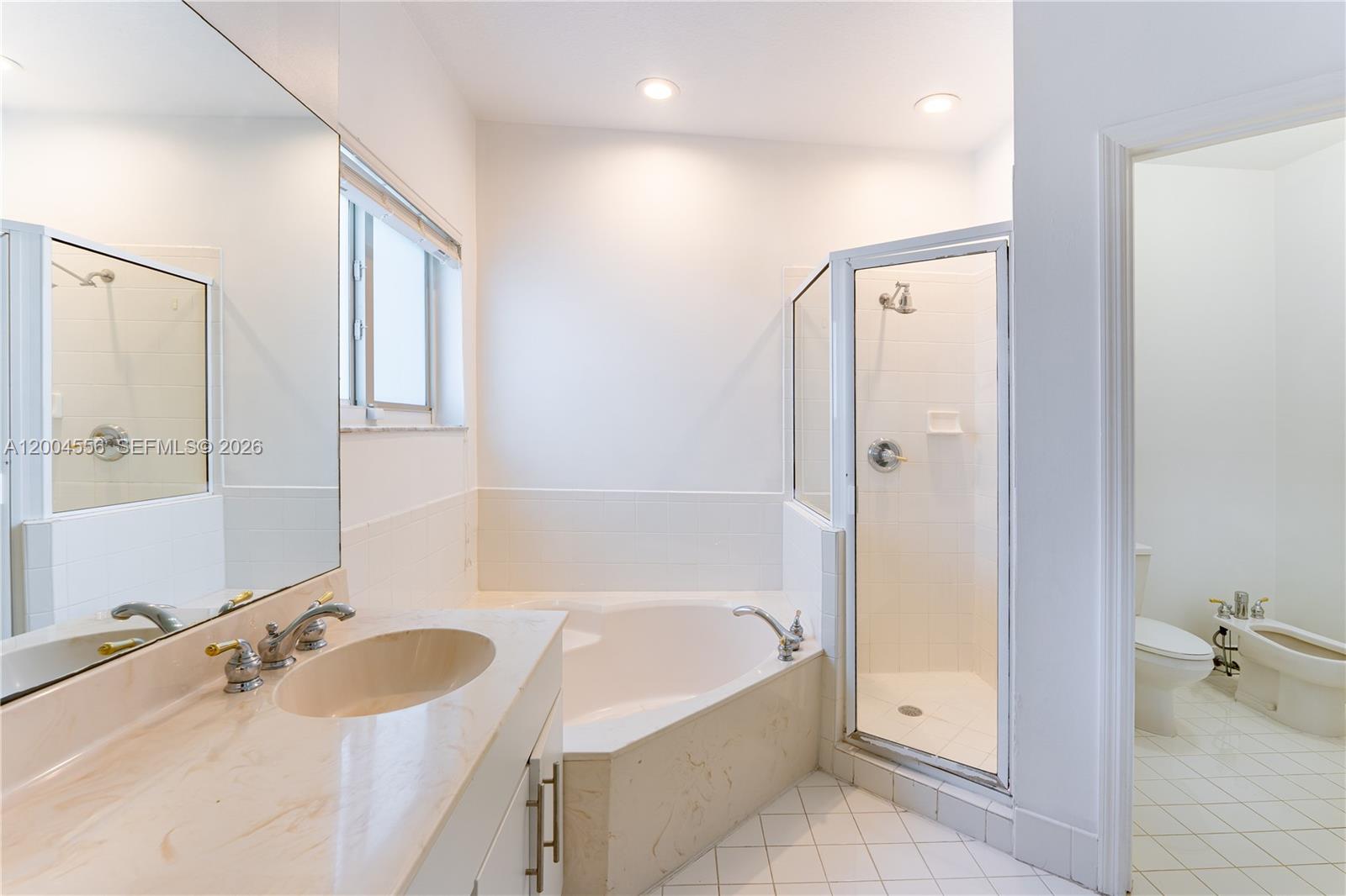 DORAL ISLES ANTILLES 1ST - Residential