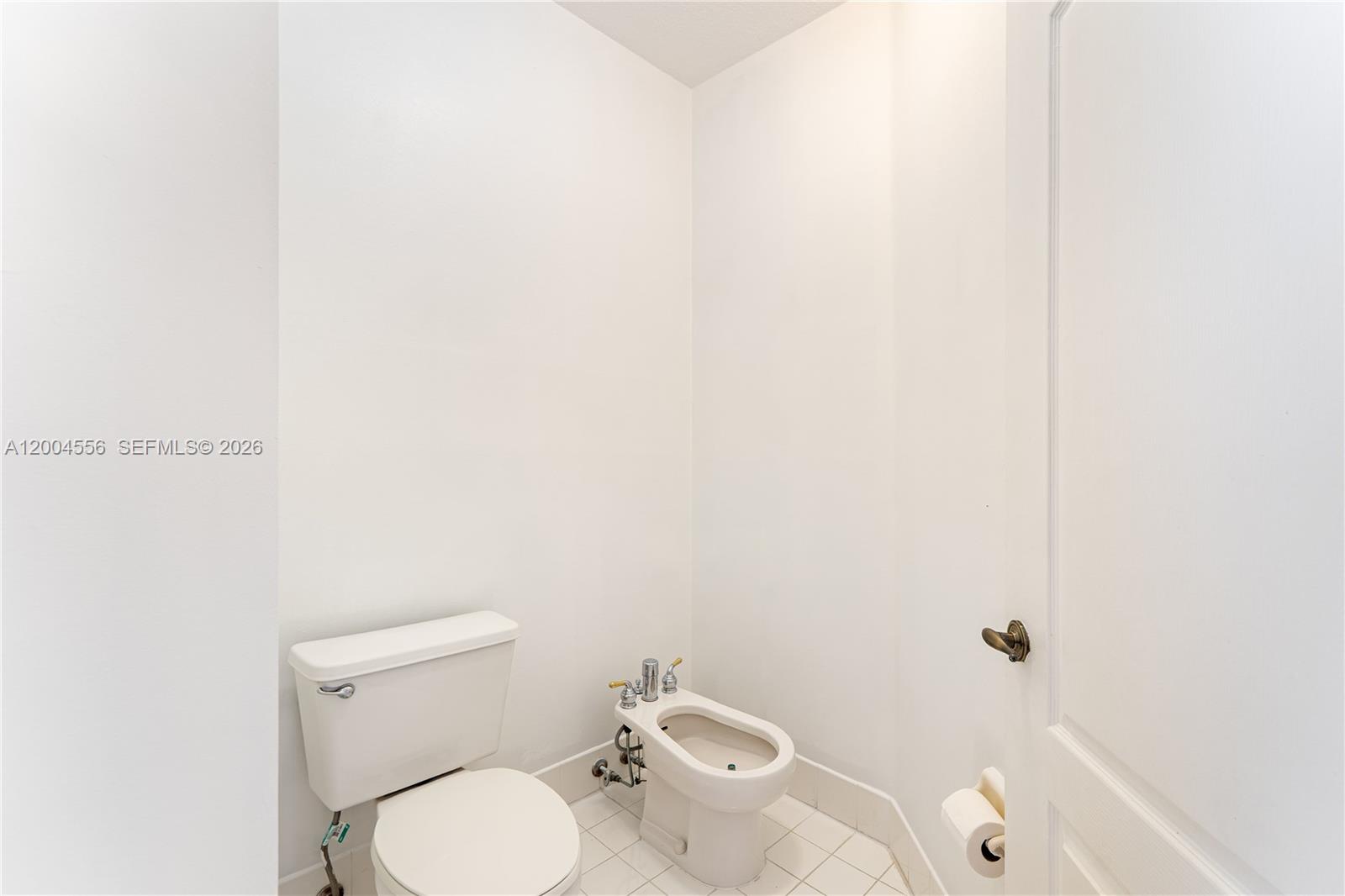 DORAL ISLES ANTILLES 1ST - Residential