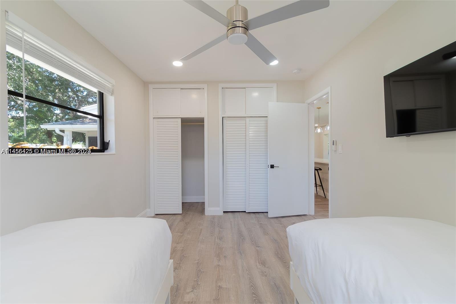 NORTH PALM BEACH VILLAGE - Residential Lease