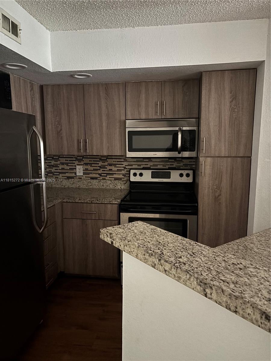 Rental Property at 12760 Vista Isles Drive 713, Sunrise, Miami-Dade County, Florida - Bedrooms: 1 
Bathrooms: 1  - $1,900 MO.