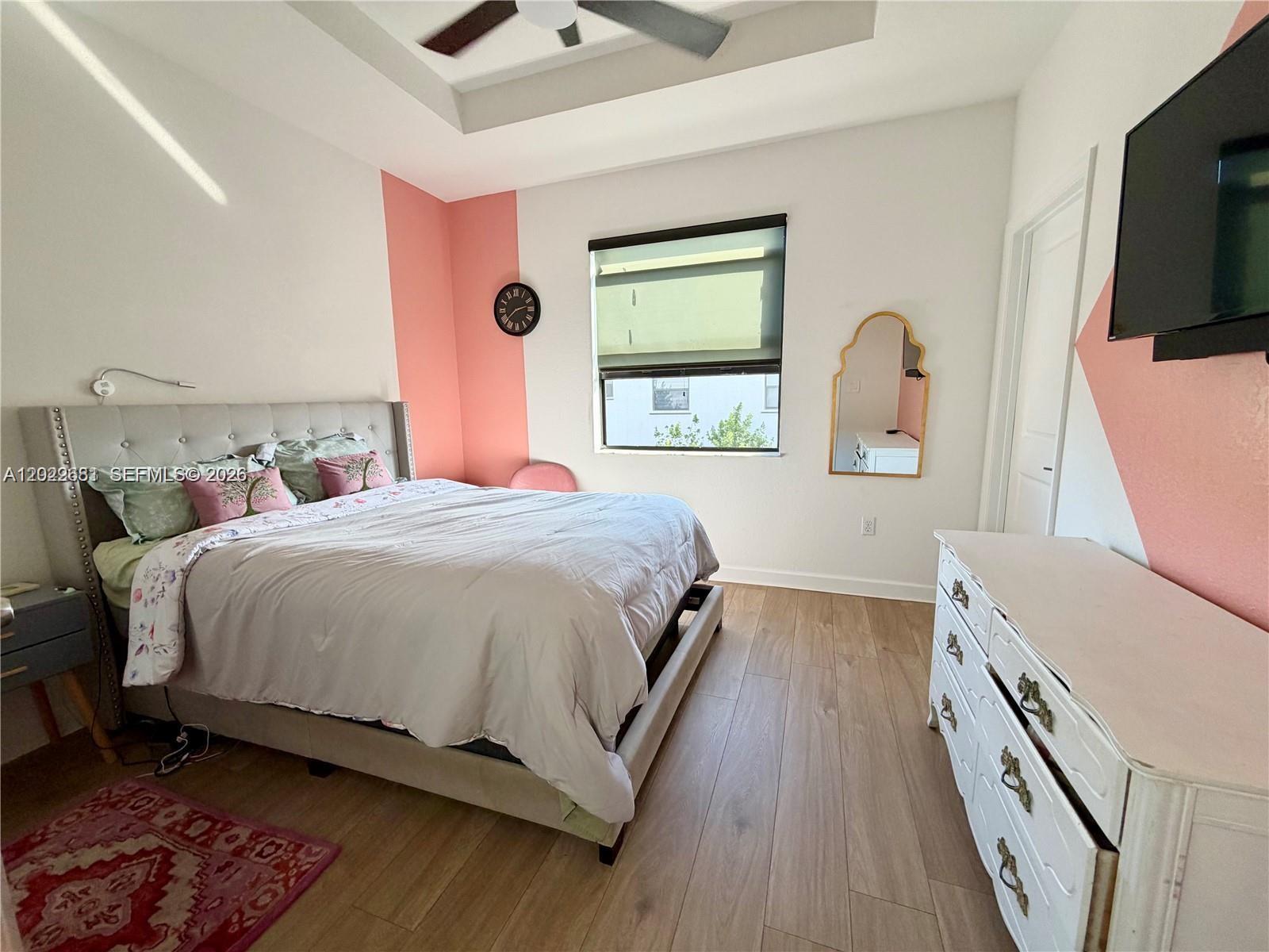 KENDALL ASSEMBLAGE SOUTH - Residential