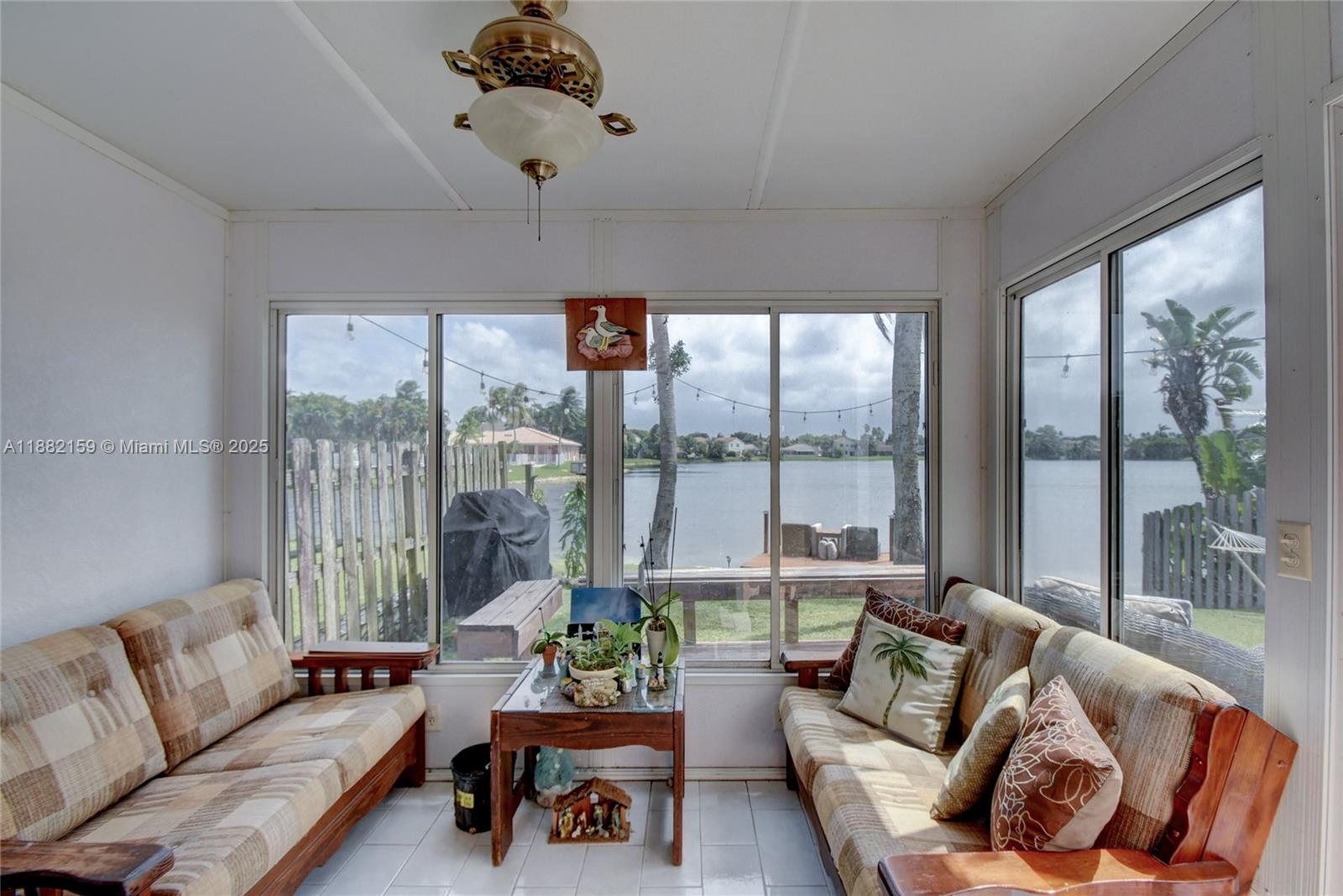 CORAL BAY REPLAT SECTION - Residential Lease
