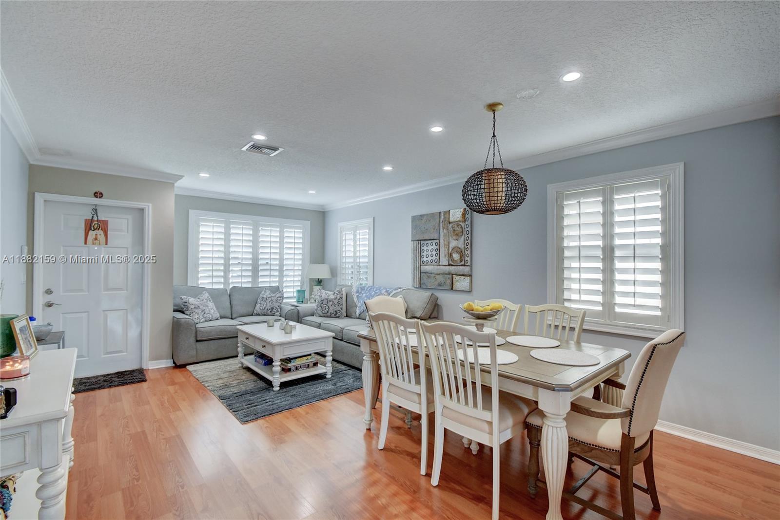 CORAL BAY REPLAT SECTION - Residential Lease