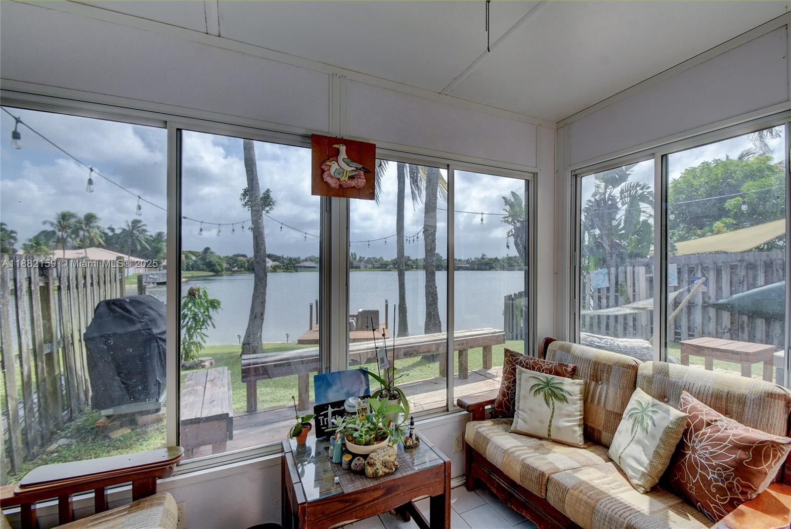 CORAL BAY REPLAT SECTION - Residential Lease