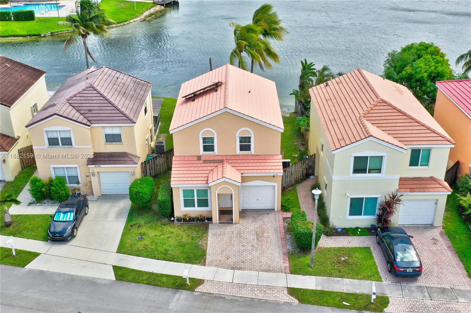 CORAL BAY REPLAT SECTION - Residential Lease