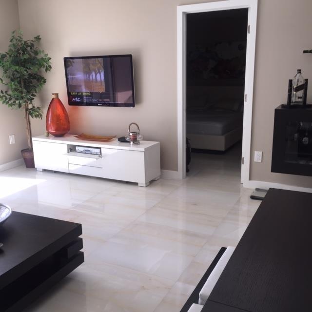 ARLEN BEACH CONDO - Residential Lease