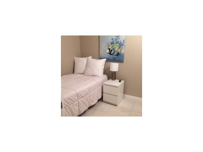 ARLEN BEACH CONDO - Residential Lease