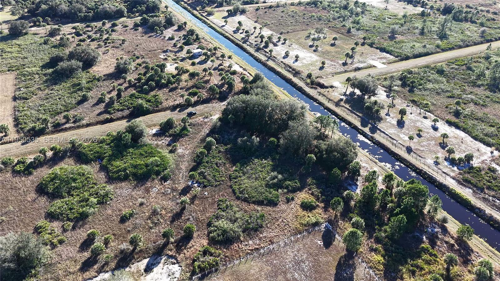 THE SOUTHERN COLONIZATION - Land