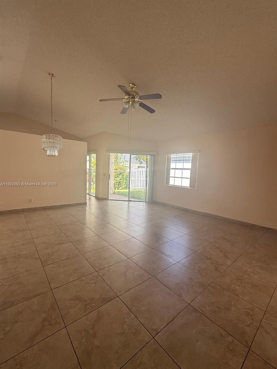 COUNTRY ISLES GARDEN HOMES - Residential