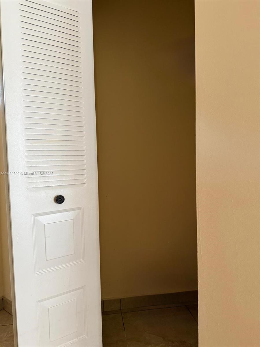 COUNTRY ISLES GARDEN HOMES - Residential