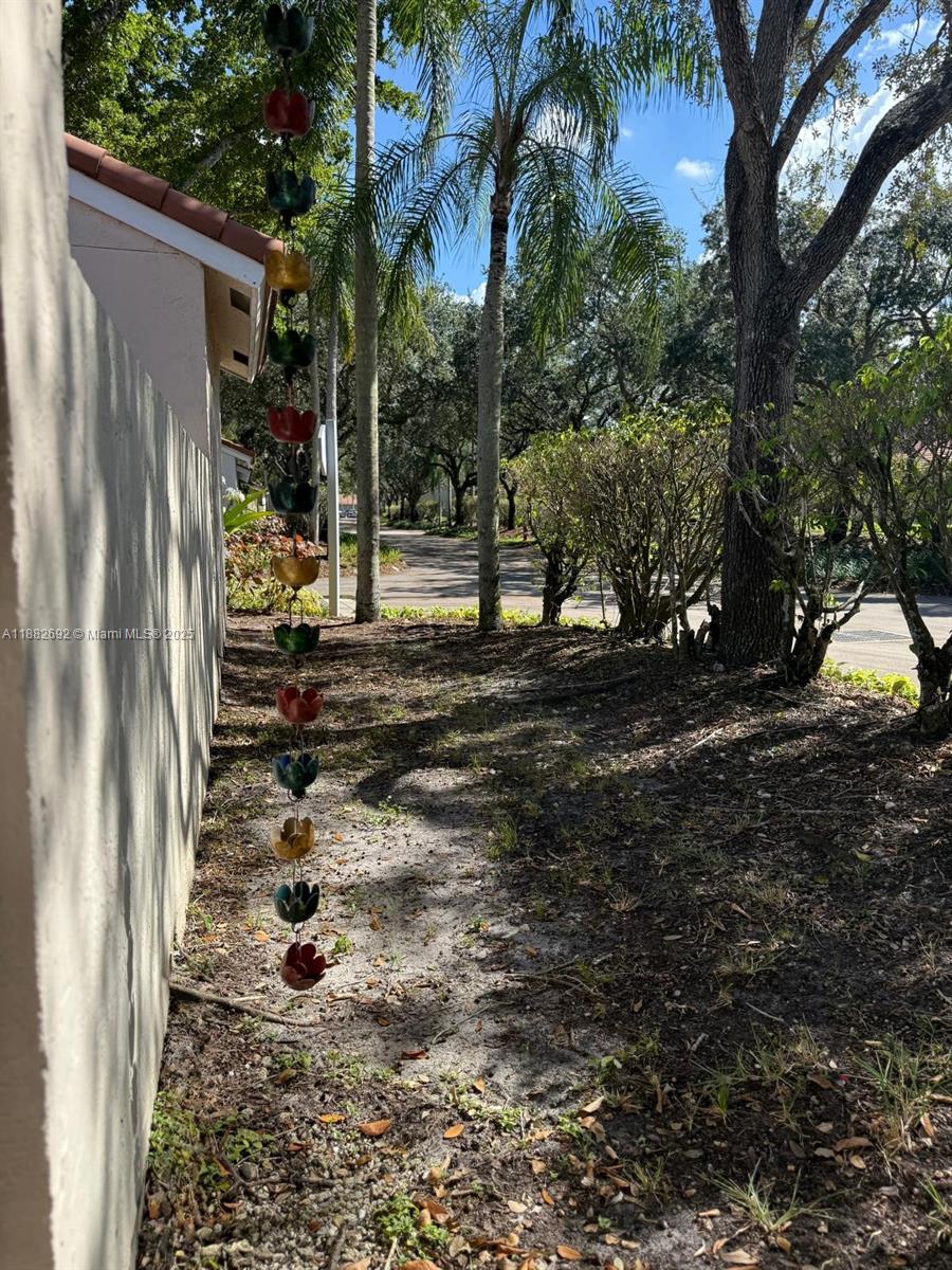 COUNTRY ISLES GARDEN HOMES - Residential