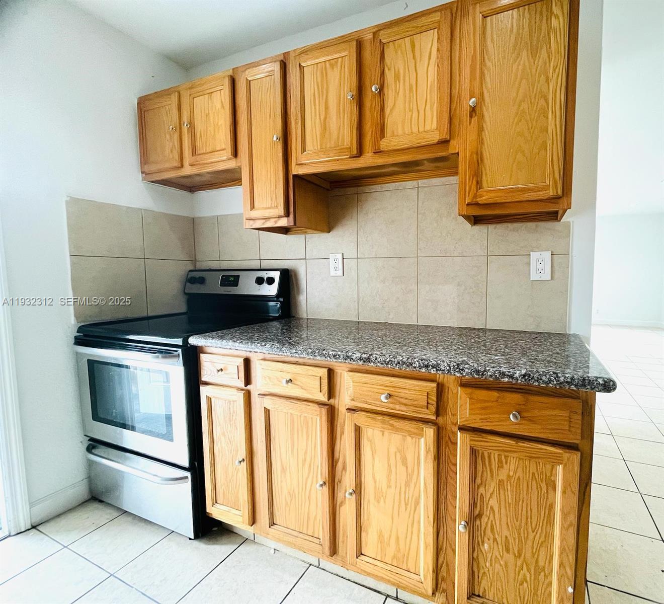 RIVERSIDE NO 2 - Residential Lease