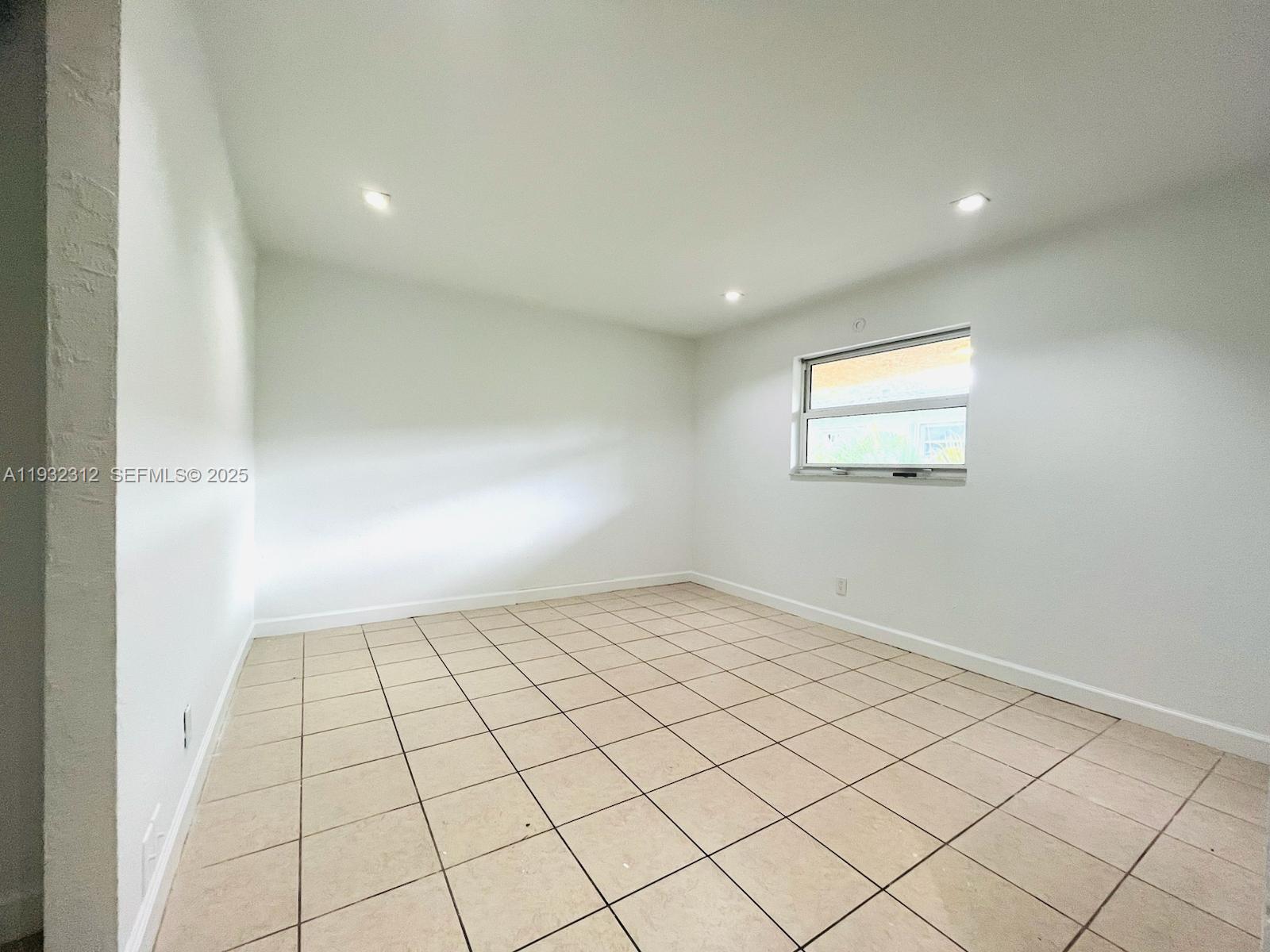 RIVERSIDE NO 2 - Residential Lease