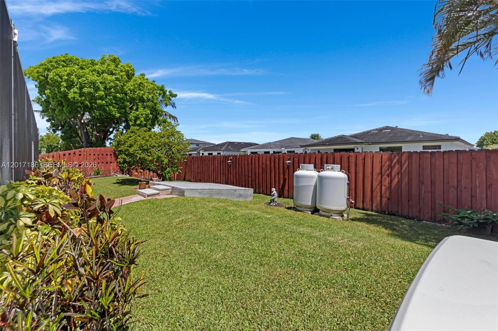 KEYS-GATE NO 3 - Residential