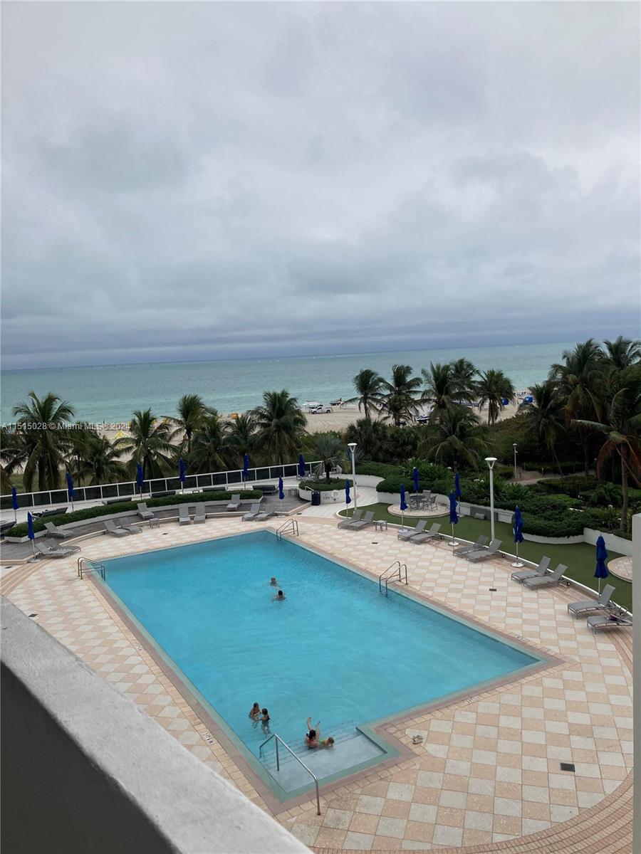 100 Lincoln Rd Rd 540, Miami Beach, Miami-Dade County, Florida - 1 Bedrooms  
1 Bathrooms - 